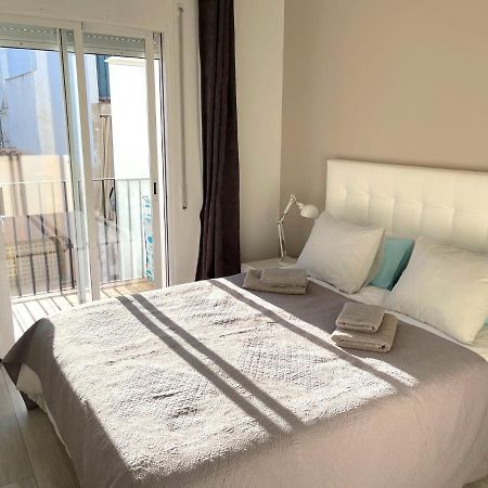 Amazing 2 Bedroom Apartment With Big Sun Terrace Sitges Centre Beach Zewnętrze zdjęcie
