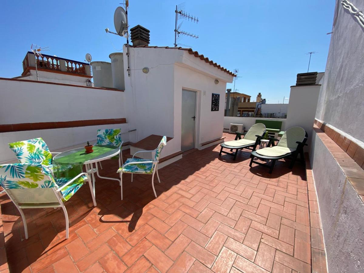 Amazing 2 Bedroom Apartment With Big Sun Terrace Sitges Centre Beach Zewnętrze zdjęcie