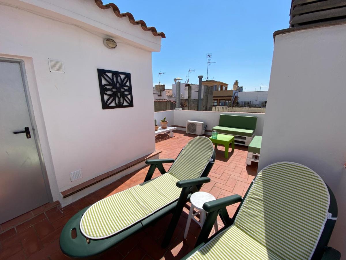 Amazing 2 Bedroom Apartment With Big Sun Terrace Sitges Centre Beach Zewnętrze zdjęcie