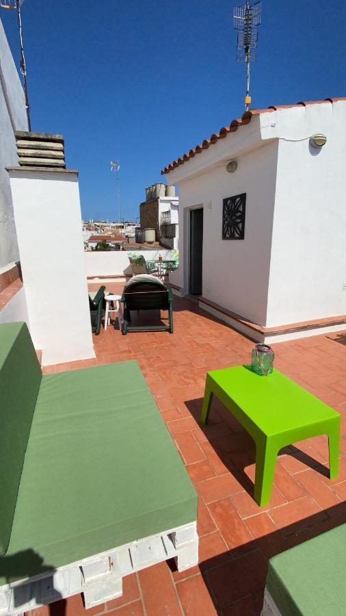 Amazing 2 Bedroom Apartment With Big Sun Terrace Sitges Centre Beach Zewnętrze zdjęcie
