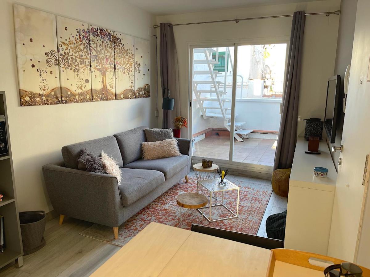 Amazing 2 Bedroom Apartment With Big Sun Terrace Sitges Centre Beach Zewnętrze zdjęcie