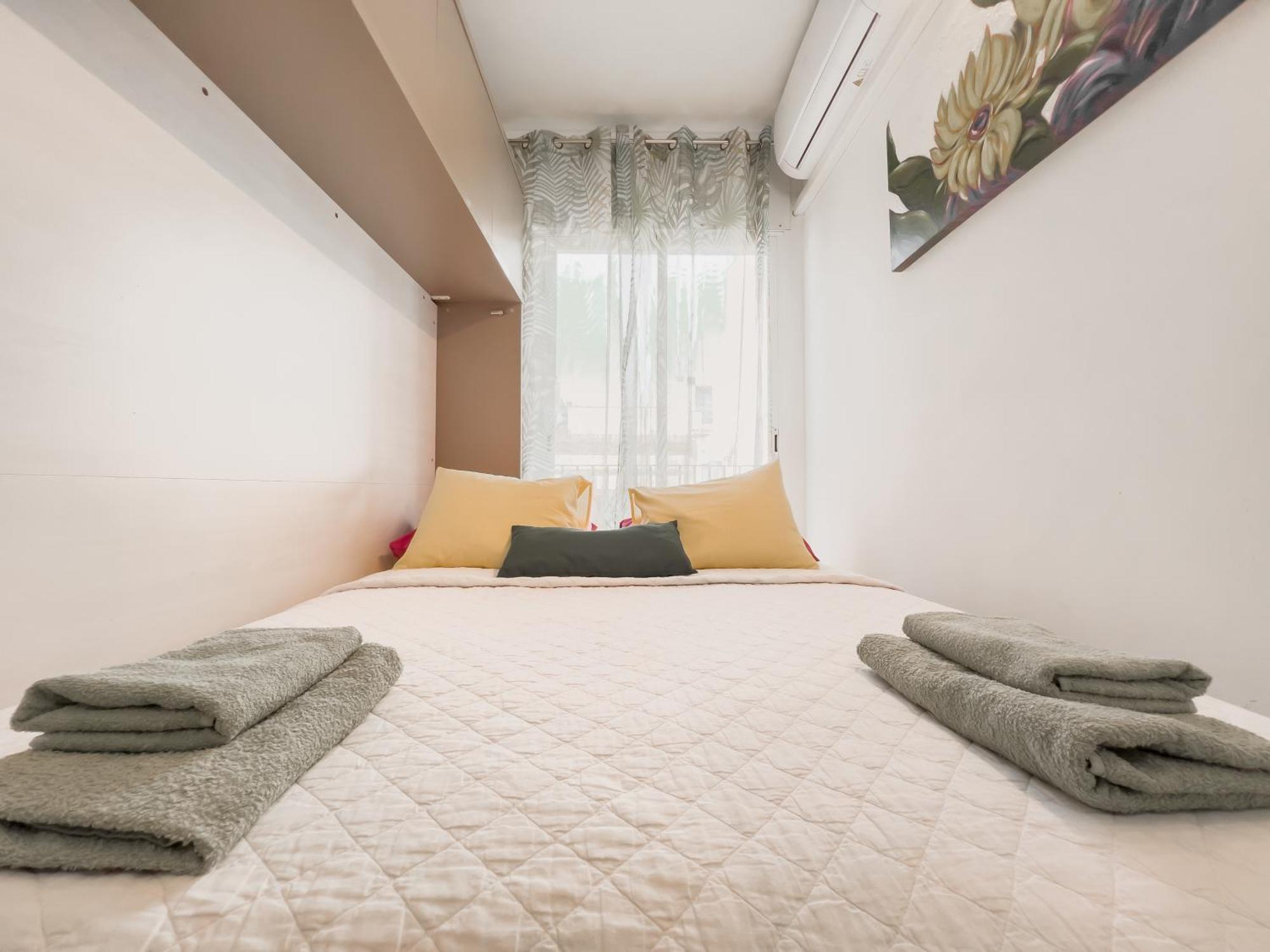 Amazing 2 Bedroom Apartment With Big Sun Terrace Sitges Centre Beach Zewnętrze zdjęcie