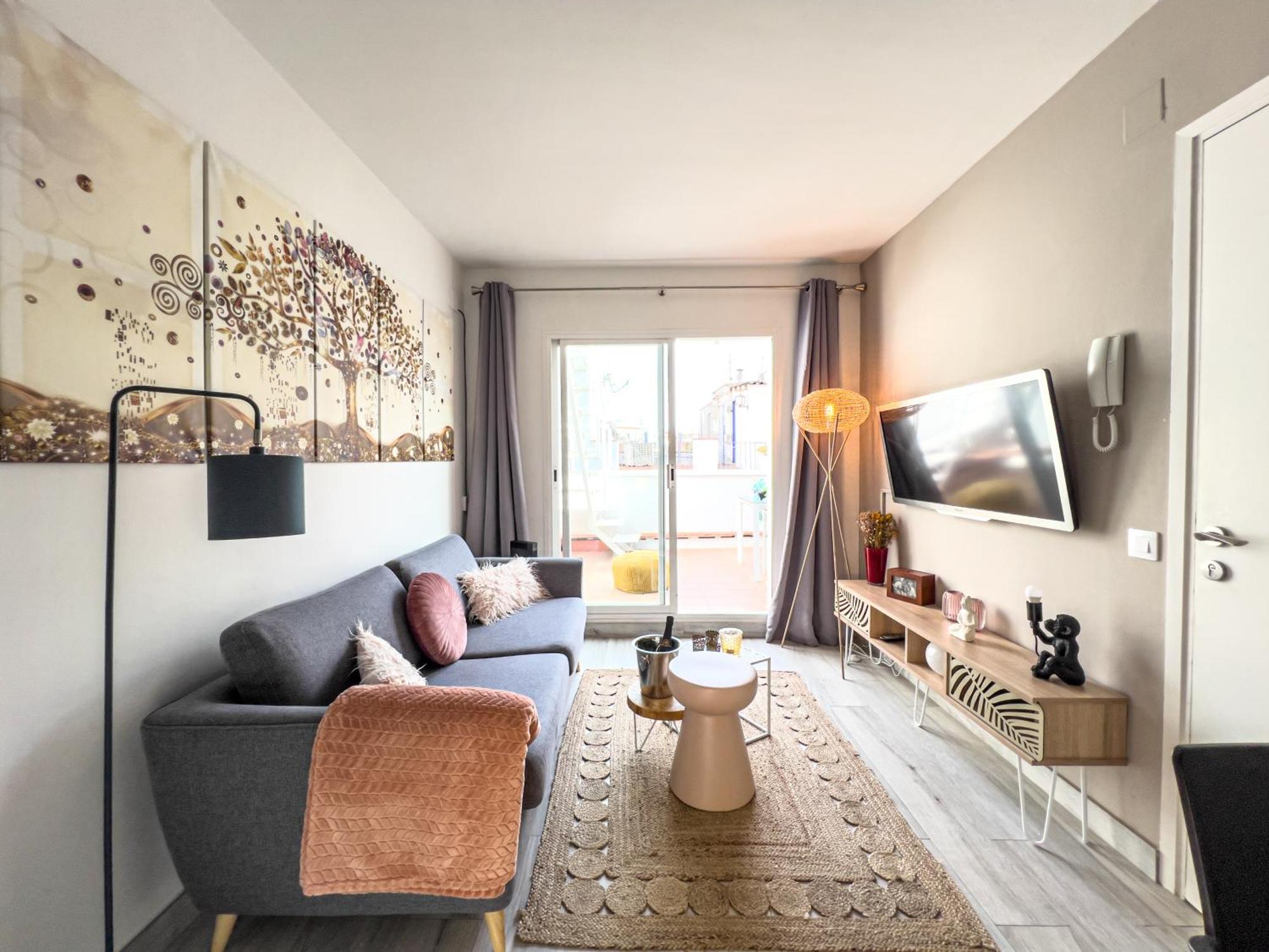 Amazing 2 Bedroom Apartment With Big Sun Terrace Sitges Centre Beach Zewnętrze zdjęcie