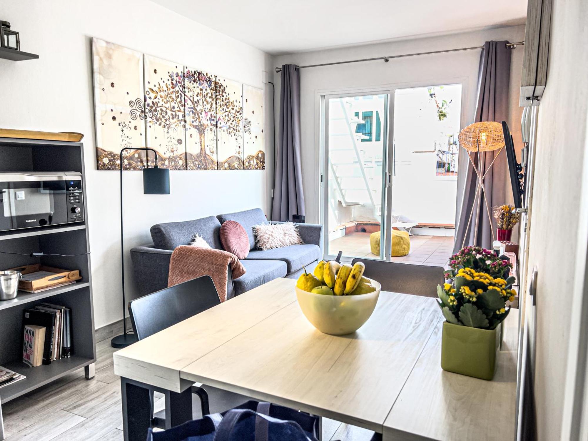 Amazing 2 Bedroom Apartment With Big Sun Terrace Sitges Centre Beach Zewnętrze zdjęcie