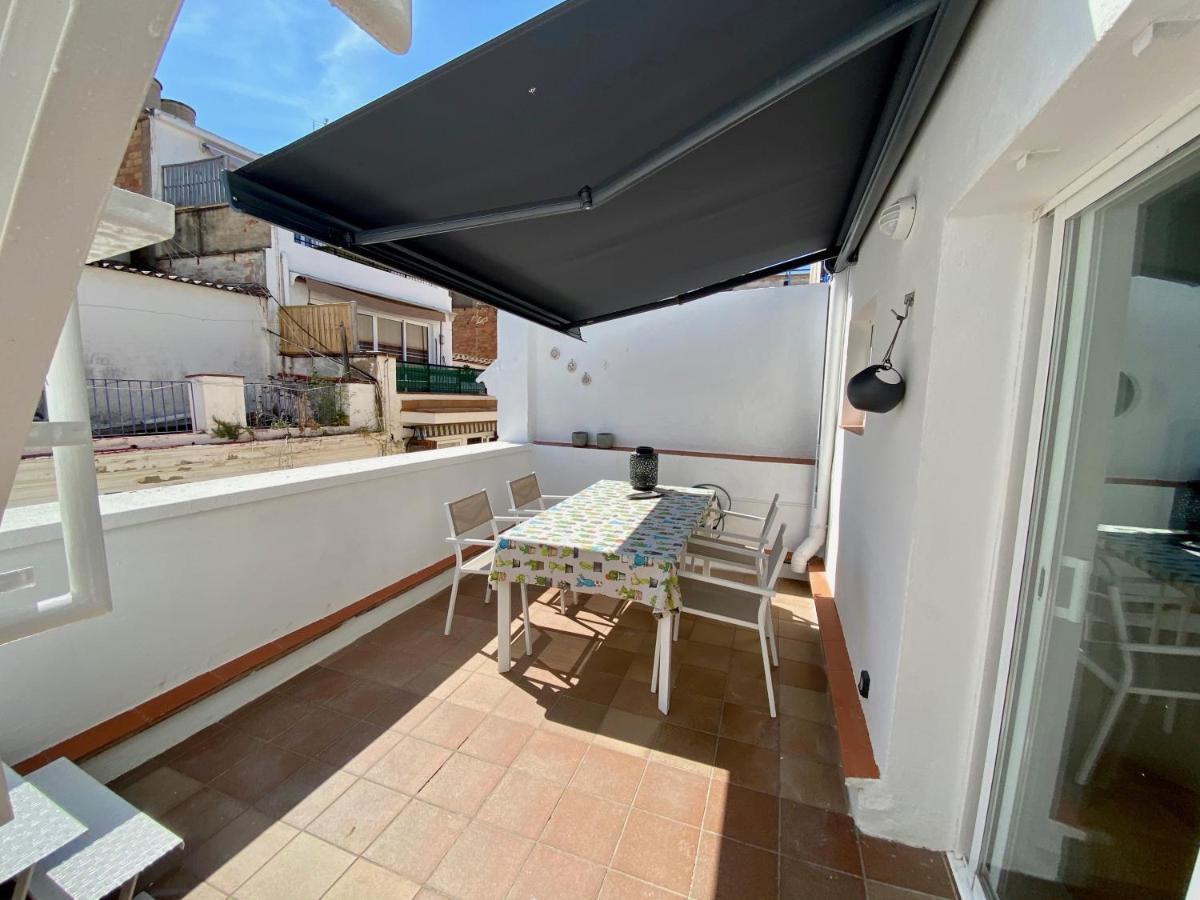 Amazing 2 Bedroom Apartment With Big Sun Terrace Sitges Centre Beach Zewnętrze zdjęcie
